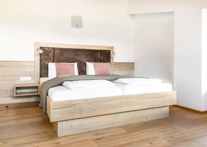 Hansenbauer דירה סאלפלדן אם שטיינרן מיר